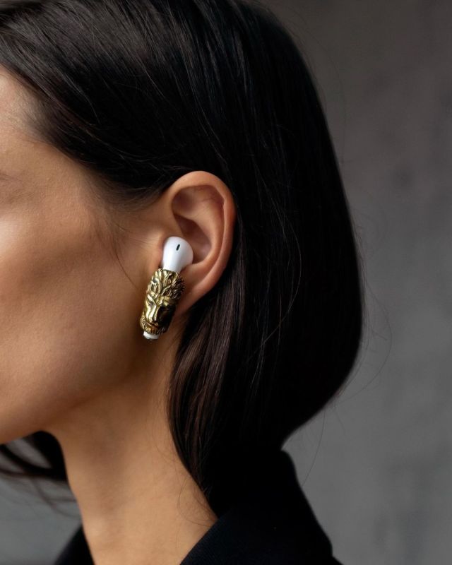 Jewelry Trends 2022: Style These Gorgeous Pieces This Season! 5 mvdtcollection Jewelry Trends 2022: Style These Gorgeous Pieces This Season!