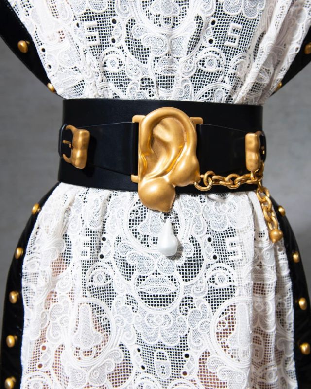 Jewelry Trends 2022: Style These Gorgeous Pieces This Season! 16 schiaparelli 2 Jewelry Trends 2022: Style These Gorgeous Pieces This Season!