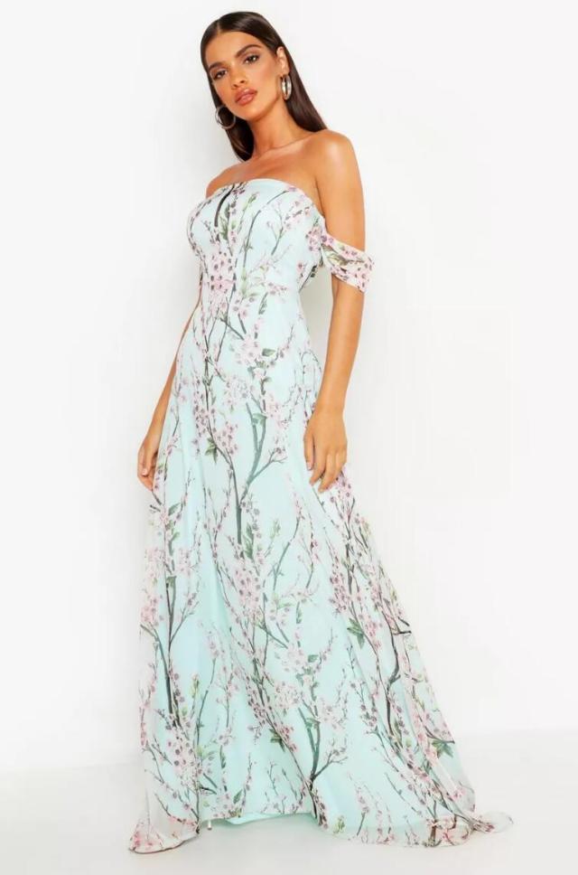 How to Wear Maxi Dresses: Versatile Outfits for Every Occasion 15 boho Maxi Dresses