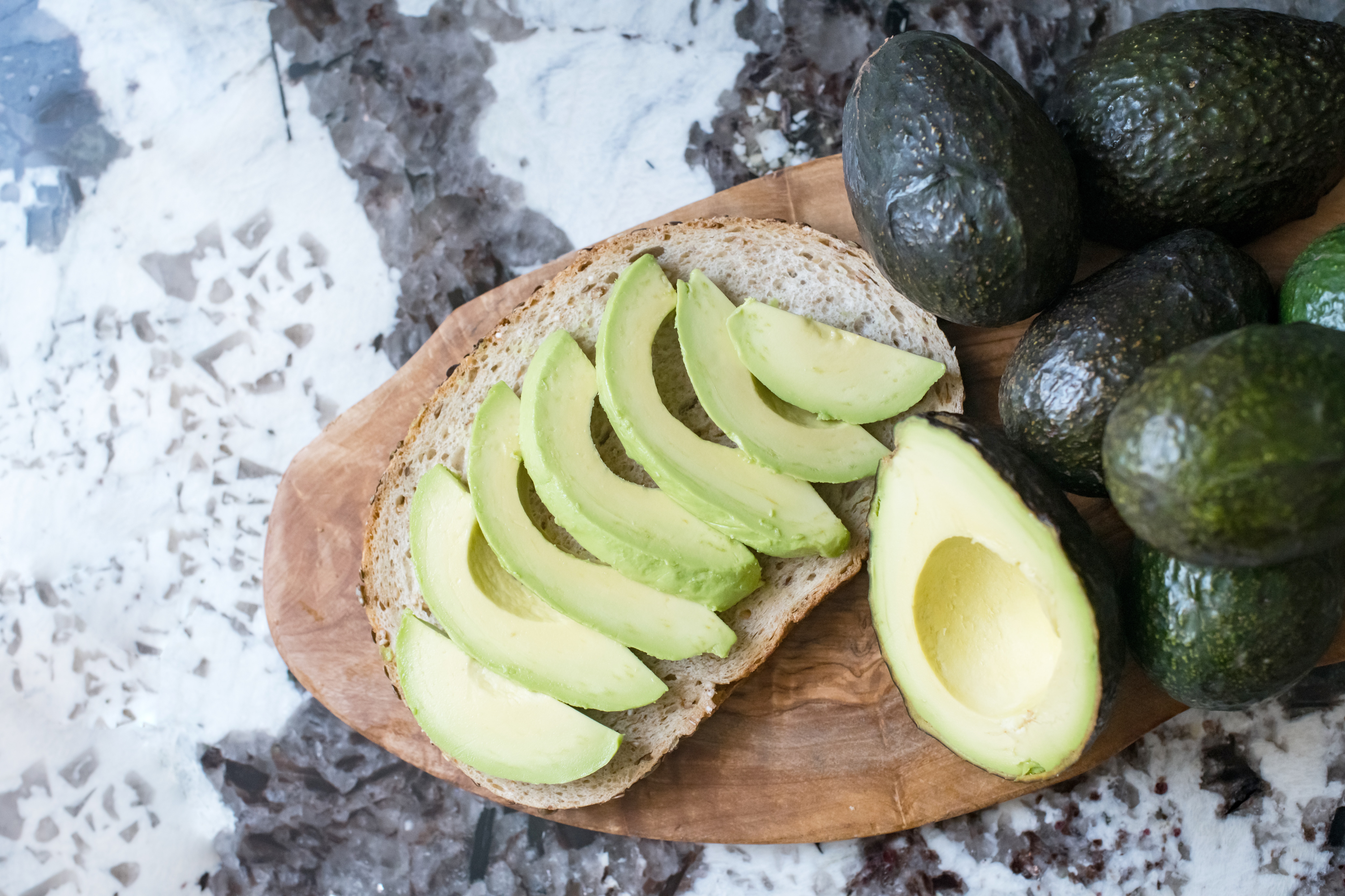 night-out-5-foods-to-eat-to-deal-with-a-hangover