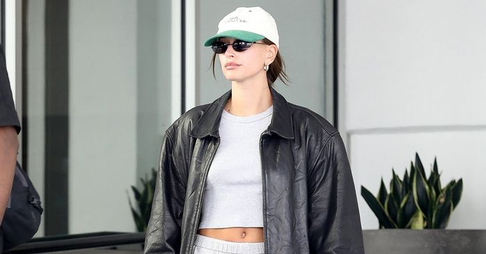 8 Uncomplicated Celebrity Outfits That Have That Low-Key Cool Factor 8 Uncomplicated Celebrity Outfits That Have That Low-Key Cool Factor
