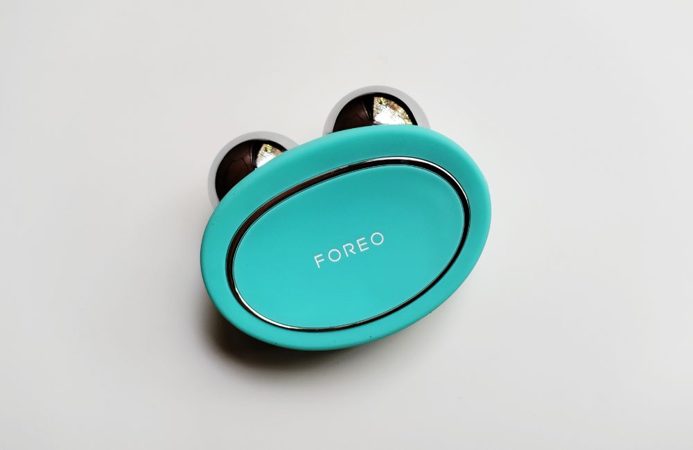 FOREO BEAR Review: Your At-Home Microcurrent Device FOREO BEAR Review: Your At-Home Microcurrent Device