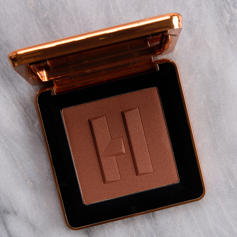 Haus Labs Deep Level 9 Power Sculpt Bronzer Review & Swatches Haus Labs Deep Level 9 Power Sculpt Bronzer Review & Swatches