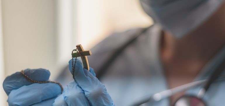 How the spread of Catholic-owned healthcare facilities may complicate access to reproductive care How the spread of Catholic-owned healthcare facilities may complicate access to reproductive care