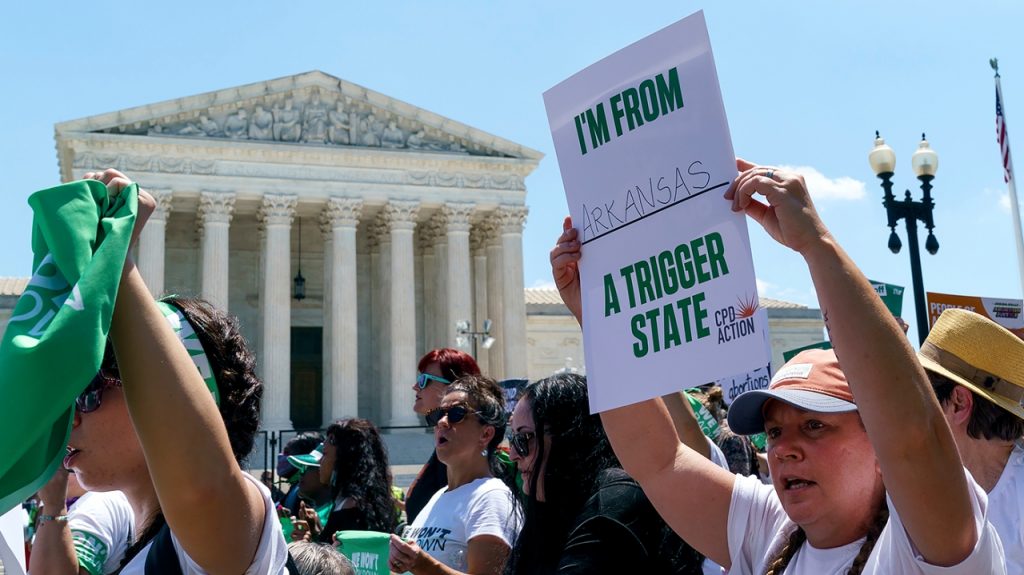 Idaho GOP rejects platform change allowing abortion to save woman’s life Idaho GOP rejects platform change allowing abortion to save woman’s life