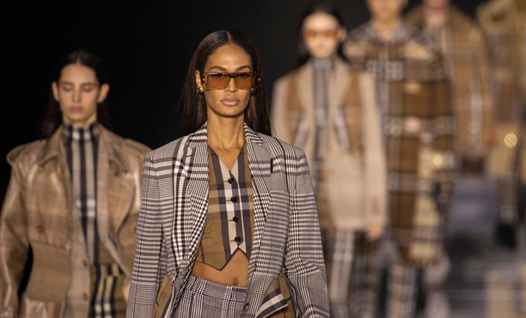 London Fashion Week / SS23 – The Fashiongton Post London Fashion Week / SS23 – The Fashiongton Post