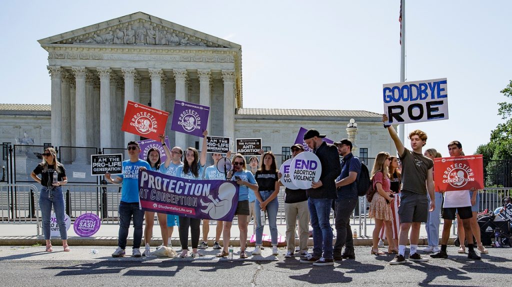 Post Roe, anti-abortion groups focus efforts on the state level Post Roe, anti-abortion groups focus efforts on the state level