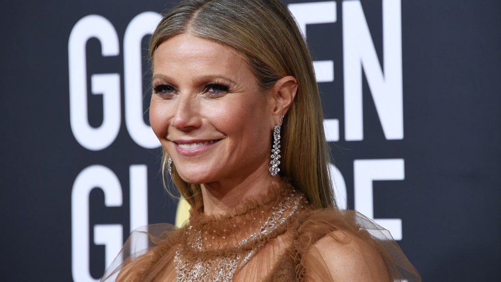 So, Um, Gwyneth Paltrow Thought Hailey Bieber’s Glazing Serum Was Lube? So, Um, Gwyneth Paltrow Thought Hailey Bieber’s Glazing Serum Was Lube?