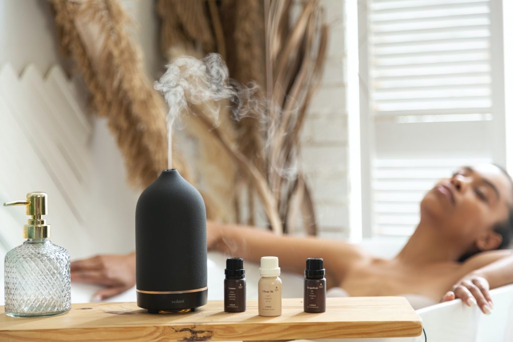 10 Best Ceramic Essential Oil Diffuser That Everyone In The US Use | EveryDay Stunner 10 Best Ceramic Essential Oil Diffuser That Everyone In The US Use | EveryDay Stunner