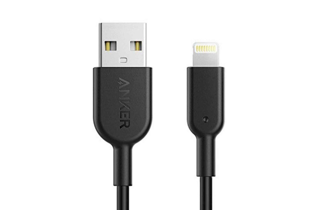 14 Streamlined iPhone Charging Cables That Aren’t Made by Apple 14 Streamlined iPhone Charging Cables That Aren’t Made by Apple