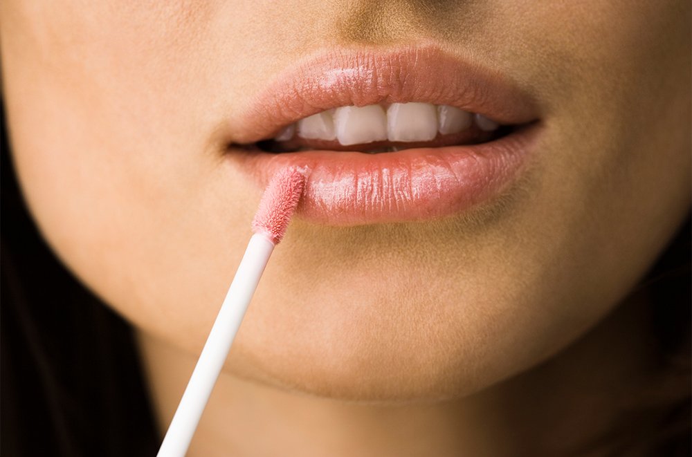 9 Makeup Products People Over 50 Should Be Wary Of 9 Makeup Products People Over 50 Should Be Wary Of