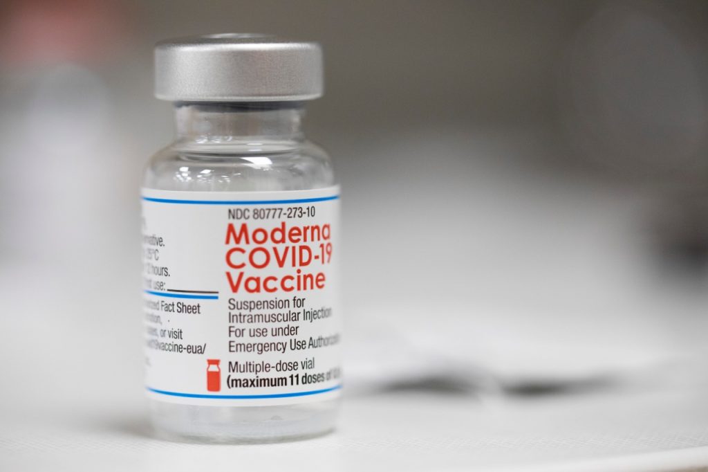 Moderna sues Pfizer-BioNTech over COVID-19 vaccine patents Moderna sues Pfizer-BioNTech over COVID-19 vaccine patents