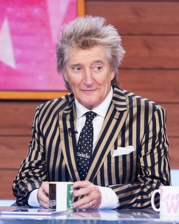 Editorial use only Mandatory Credit: Photo by Ken McKay/ITV/Shutterstock (10495338o) Rod Stewart 'Loose Women' TV show, London, UK - 09 Dec 2019 ROD STEWART & GAME PANDA OR PENGUIN  We've got so much to talk to Rod about that we're having him on for two parts! We'll also be unearthing a few more secrets with Rod as we play a quick game of 'Panda or Penguin'.